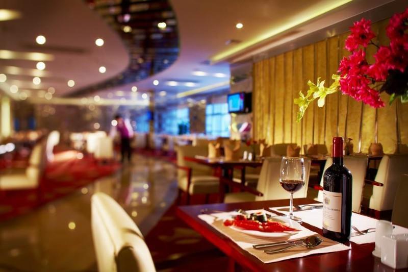 Puxi New Century Hotel Şanghay Restoran fotoğraf